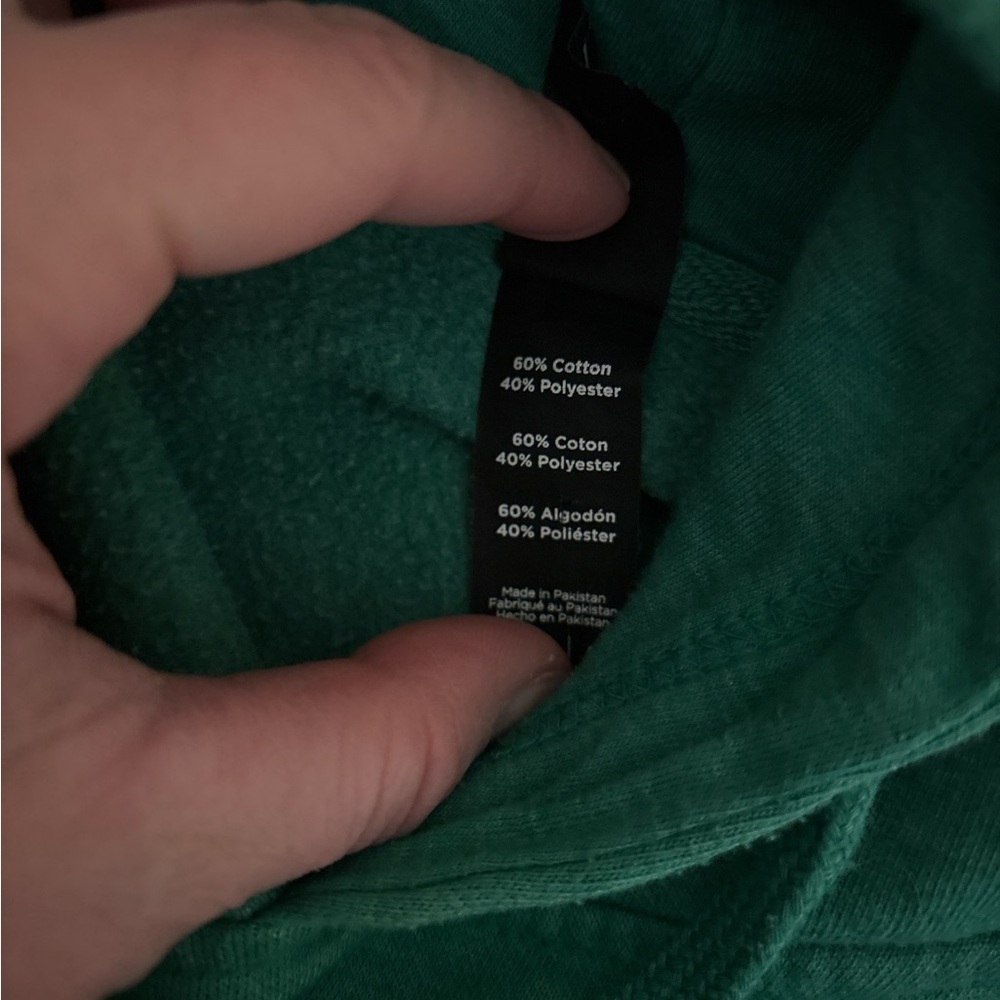 PNW Hooded SWEATSHIRT GREEN MEN’S SIZE SMALL EXCELLENT CONDITION - Picture 3 of 4